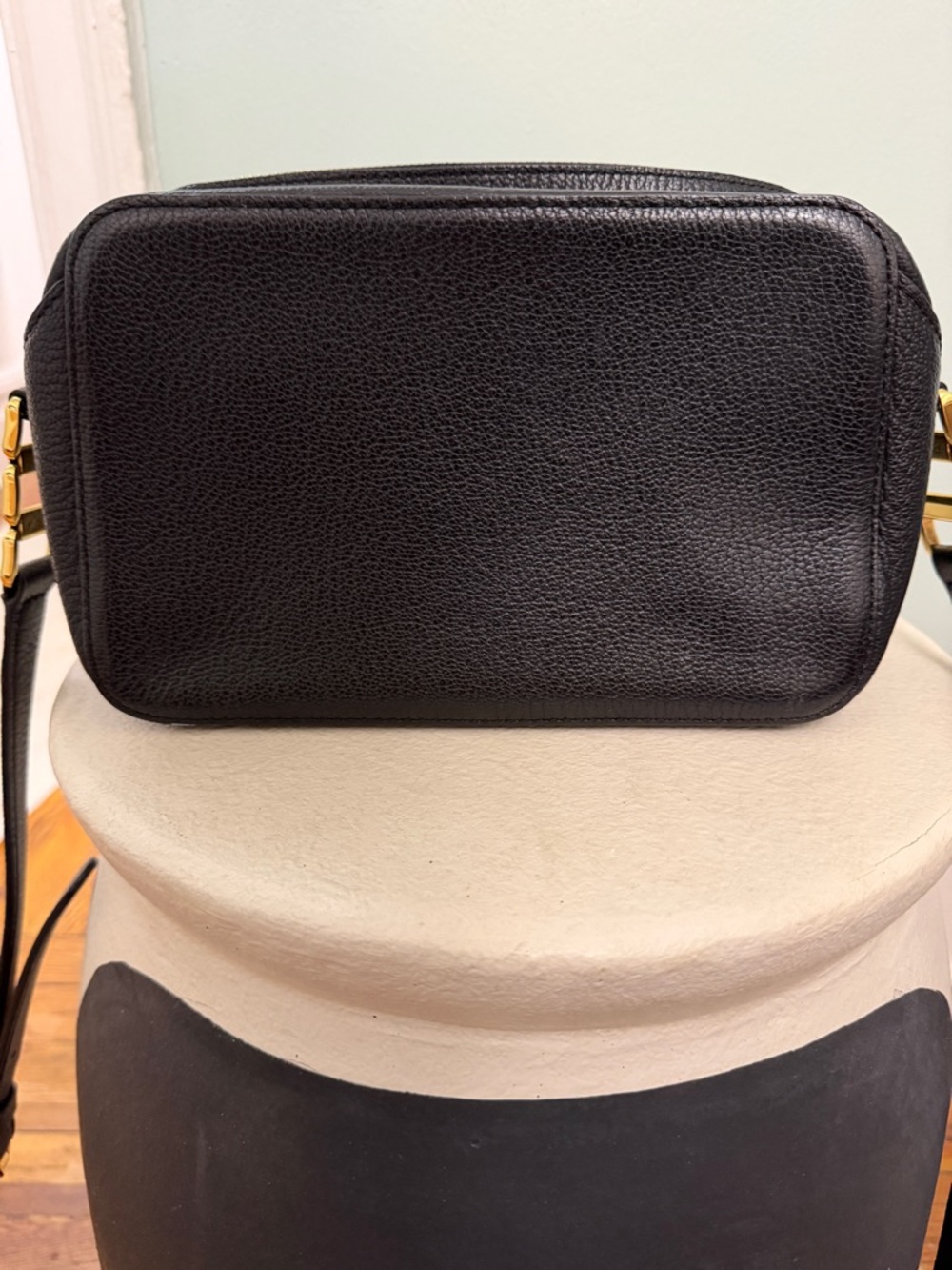 Ralph Lauren Leopard-Print Crossbody with Black Trim and Gold Hardware - Picture 3 of 9